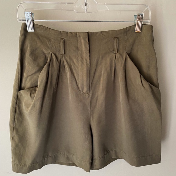 WHBM High-Waisted Women's Shorts - Picture 2 of 5